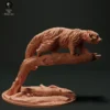720X720-binturong-walk-1 Figurine à peindre représentant un binturong à l'échelle 1/24, parfaite pour les projets artistiques et les dioramas.