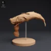 Figurine détaillée d'un combat entre un calmar colossal et un cachalot à l'échelle 1/100, capturant fidèlement les caractéristiques physiques des animaux. Idéale pour les collectionneurs, les amateurs de modèles réduits et les artistes cherchant à créer des dioramas réalistes.
