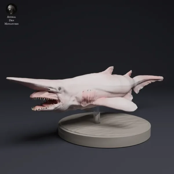 Figurine requin gobelin en résine 3D à l'échelle 1/32, prête à peindre, idéale pour collectionneurs et dioramas réalistes.