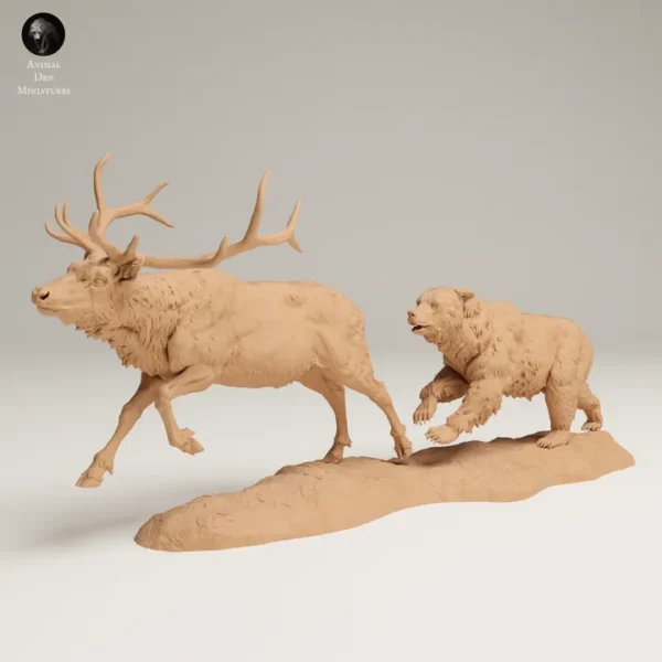 Figurine de combat réaliste Élan vs Ours à l'échelle 1/24, imprimée en résine 3D, capture l'intensité d'un élan fuyant un ours en colère.