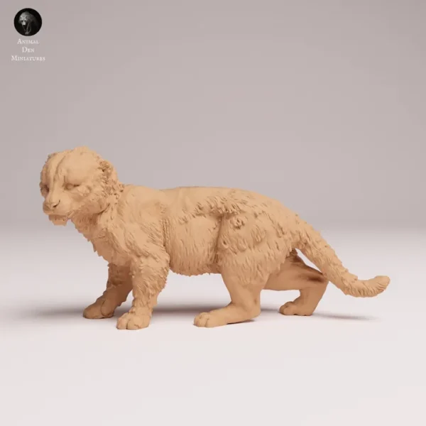 Figurine bébé léopard en marche, non peinte, échelle 1/24.