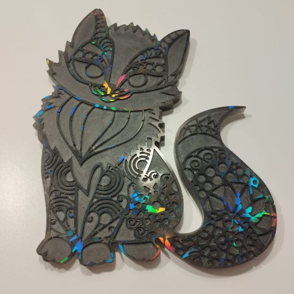 Décoration murale chat en résine époxy avec effet holographique 3D, design tribal élégant