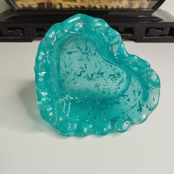 Vide-poche résine époxy forme cœur, élégant et transparent