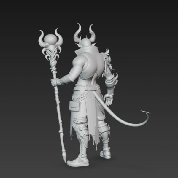 Figurine démoniaque 60 mm, queue fine et omoplates saillantes, vue de dos