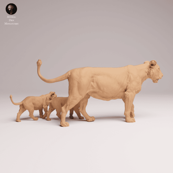 Lionne d'Asie en résine 1/24 pour collection et peinture