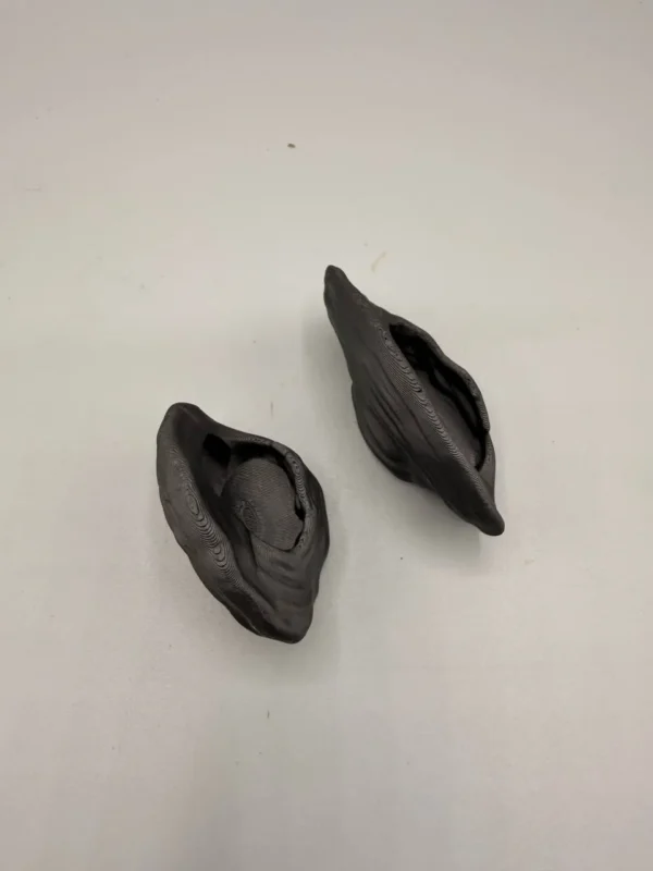 Comparaison des tailles S, M et L du kit brut de cette décoration terrarium arboricole en forme de polypore.