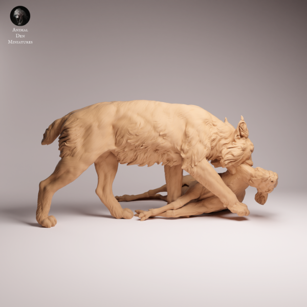 Gros plan sur la tête et le poitrail du félin, révélant la finesse de la sculpture du pelage et les plumets pointus caractéristiques de cette miniature animale en résine haute qualité.